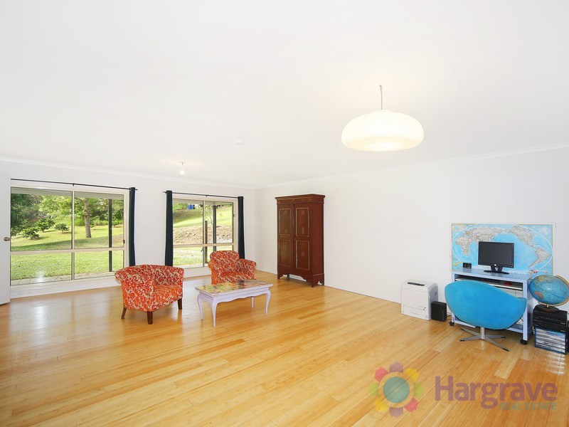 33 Moffat Road, Kin Kin QLD 4571