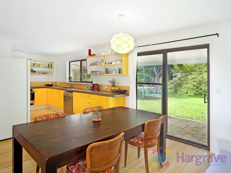 33 Moffat Road, Kin Kin QLD 4571