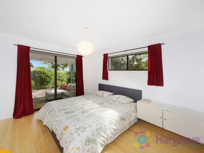 33 Moffat Road, Kin Kin QLD 4571