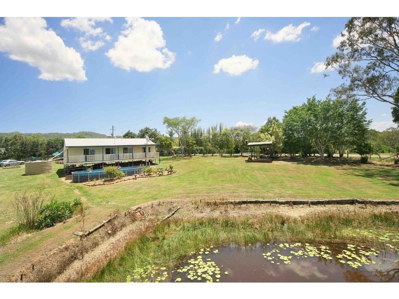 7 Flindersia Drive, Traveston QLD 4570