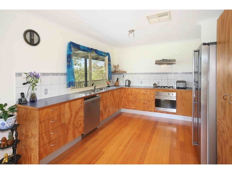 7 Flindersia Drive, Traveston QLD 4570
