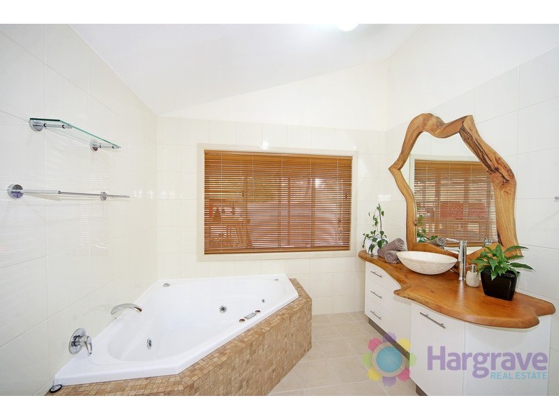 108 Coles Creek Road, Cooran QLD 4569