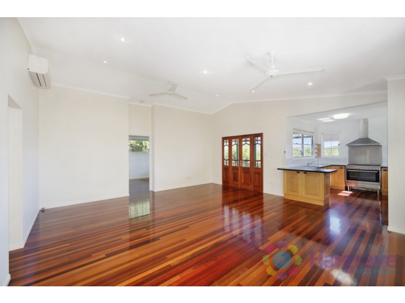 4 Exhibition Street, Pomona QLD 4568