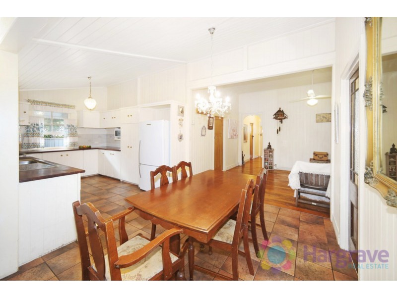 1 Railway Parade, Pomona QLD 4568