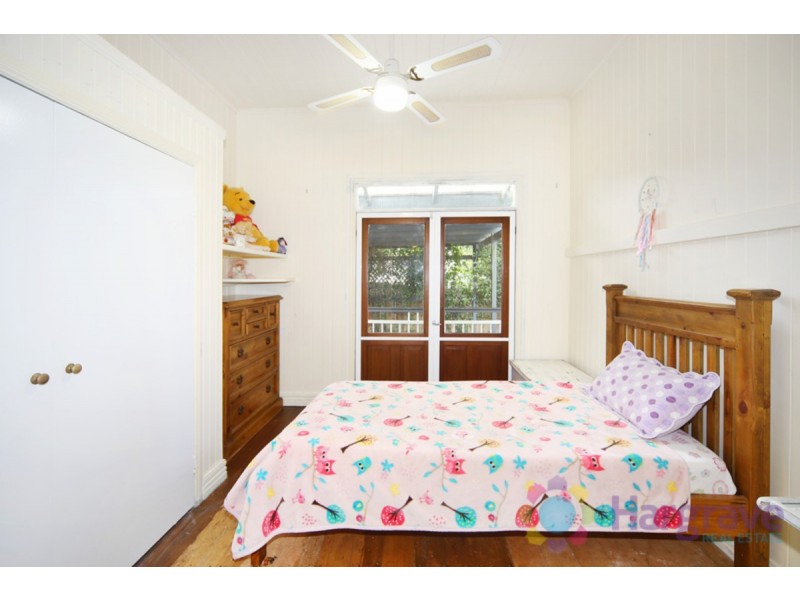 1 Railway Parade, Pomona QLD 4568