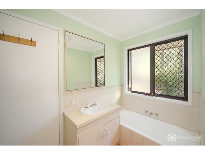 87 Pioneer Road, Pomona QLD 4568