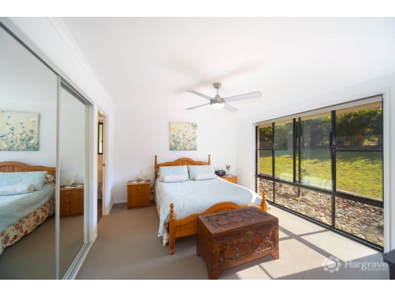 2 Belwood Place, Pomona QLD 4568