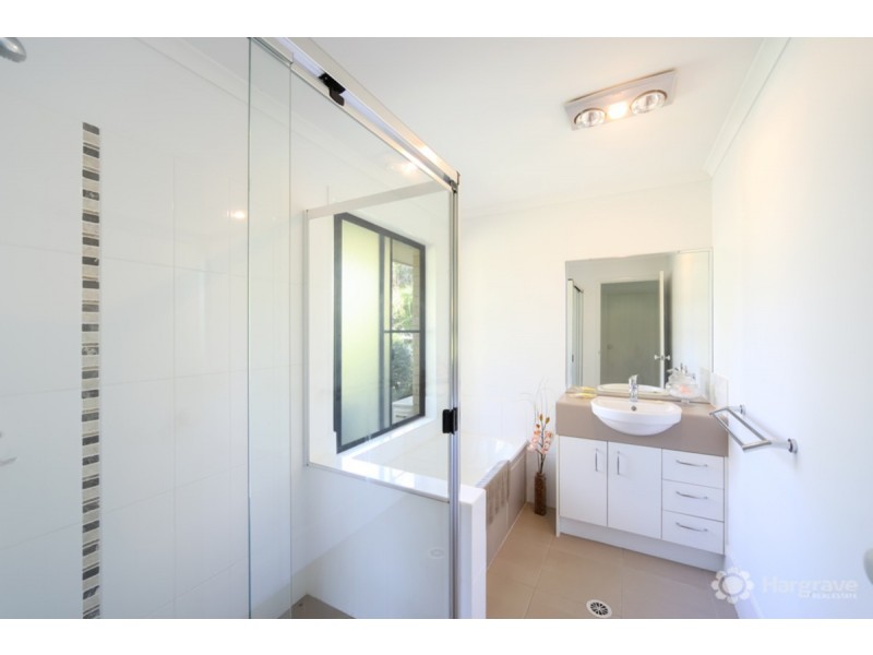 2 Belwood Place, Pomona QLD 4568