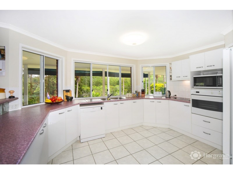 18 Casey Street, Cooran QLD 4569