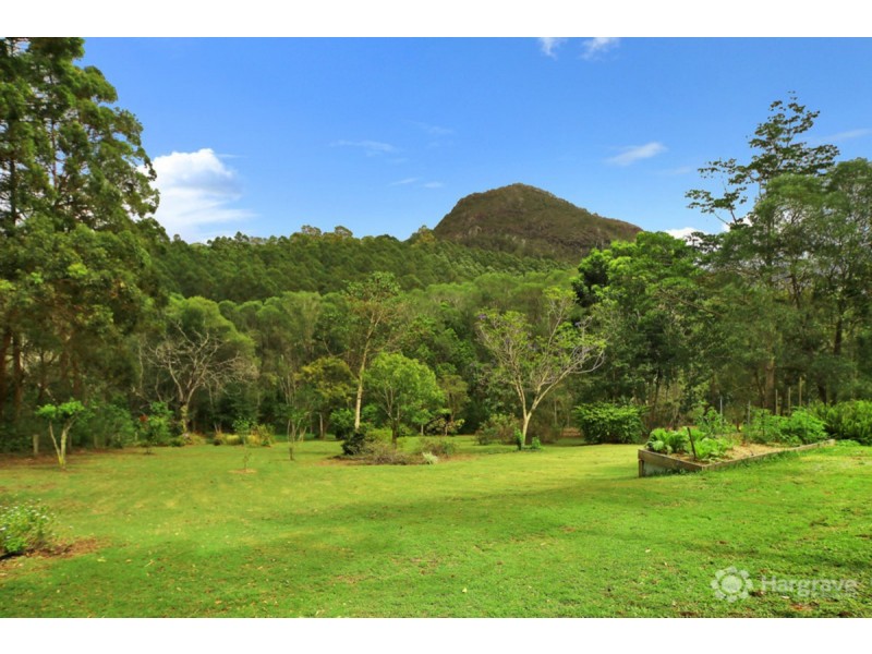 18 Casey Street, Cooran QLD 4569