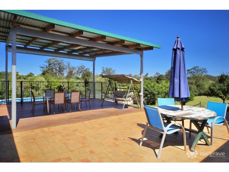 33 Mahers Road, Cooran QLD 4569