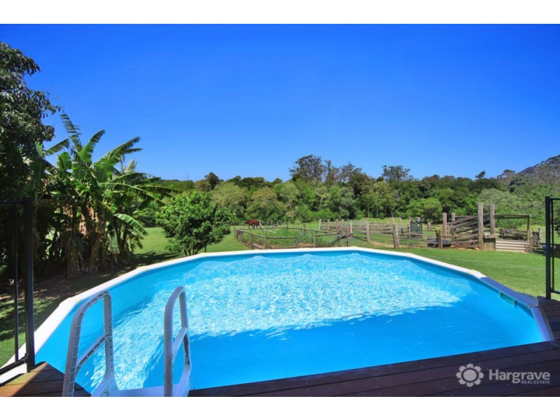 33 Mahers Road, Cooran QLD 4569