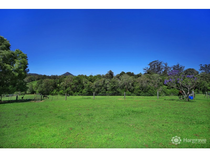 33 Mahers Road, Cooran QLD 4569