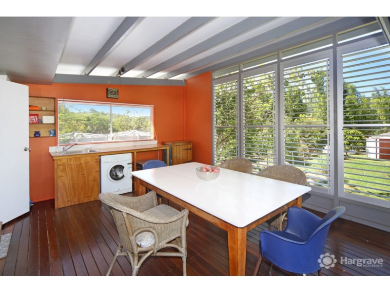 6 Watson Court, Kin Kin QLD 4571