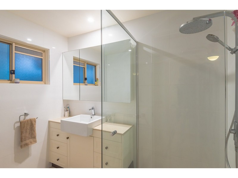 228 Lone Hand Road, Eumundi QLD 4562