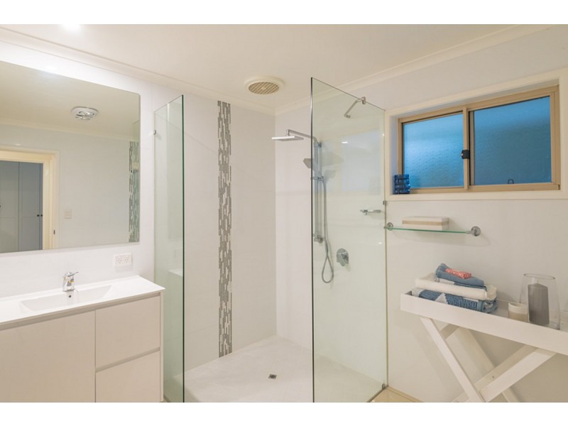 228 Lone Hand Road, Eumundi QLD 4562