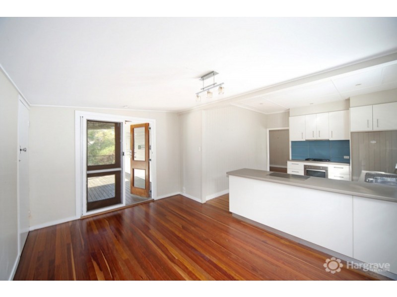 9 Henry Street, Cooran QLD 4569