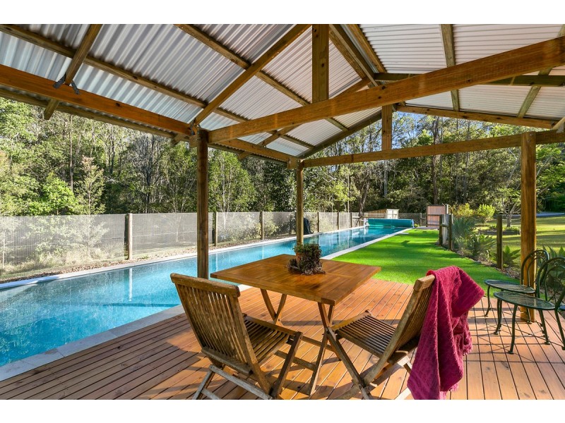 31 Mountain Street, Pomona QLD 4568