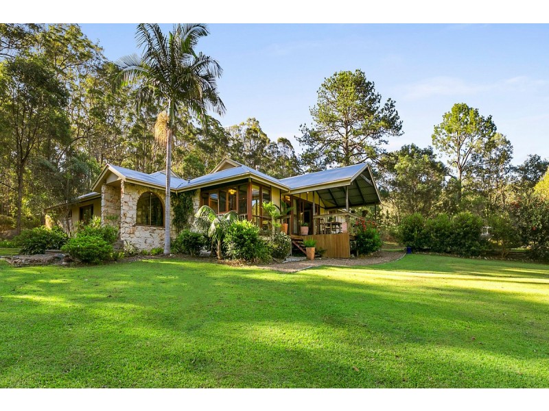 31 Mountain Street, Pomona QLD 4568