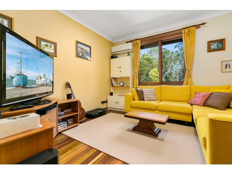 31 Mountain Street, Pomona QLD 4568