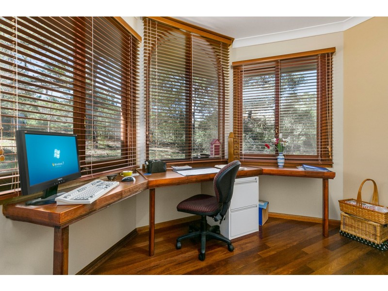 31 Mountain Street, Pomona QLD 4568