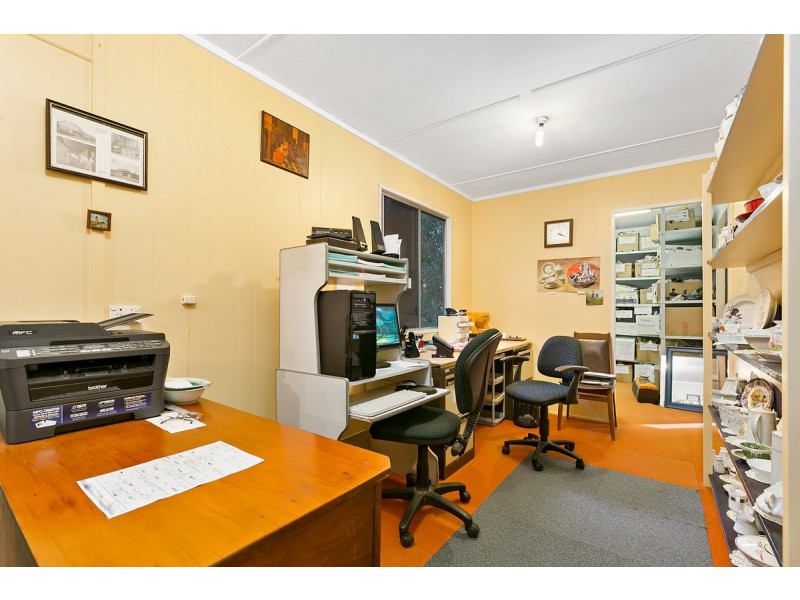 31 Mountain Street, Pomona QLD 4568