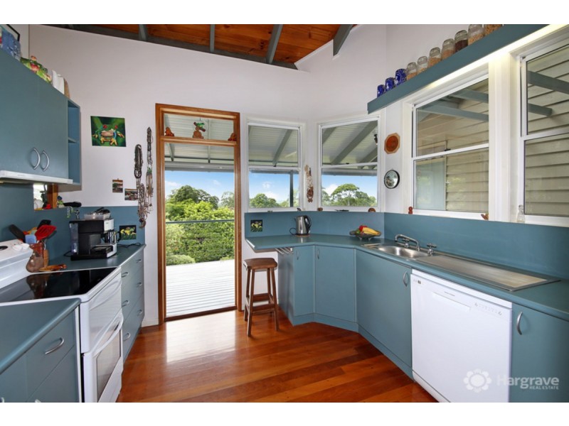 4 Wendoma Court, Tinbeerwah QLD 4563