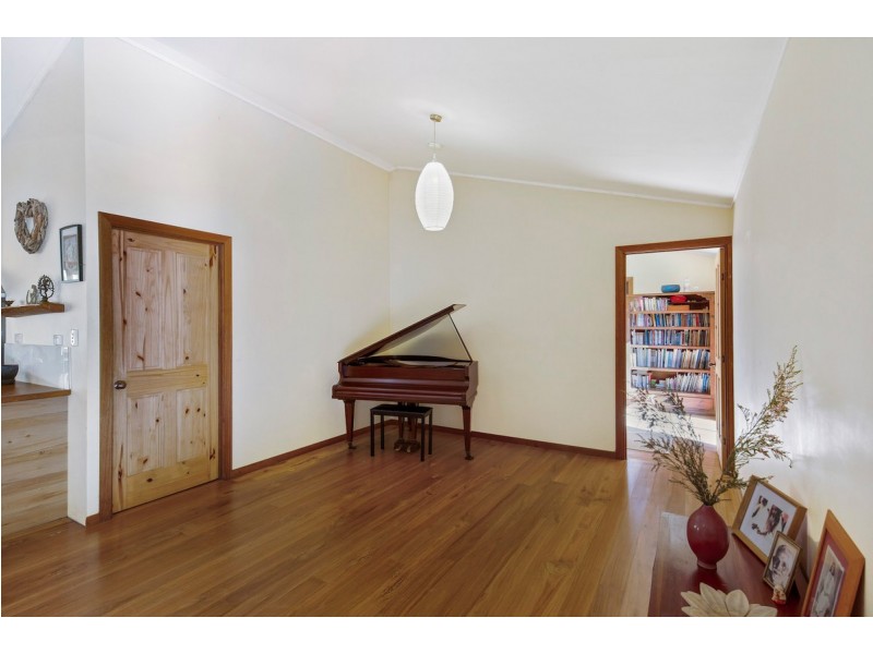 269 Arthys Road, Cooran QLD 4569