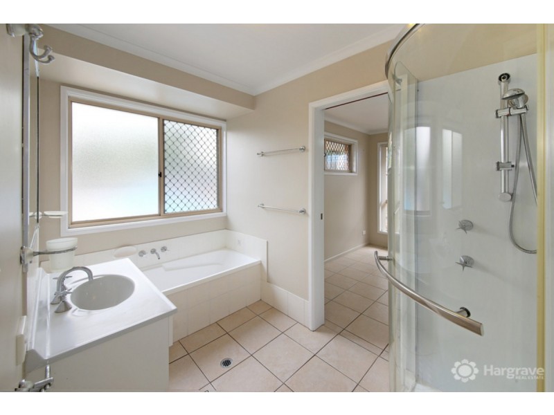 7 Tanderra Drive, Cooran QLD 4569