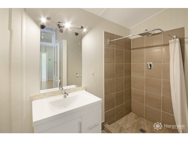 65 Main Street, Kin Kin QLD 4571
