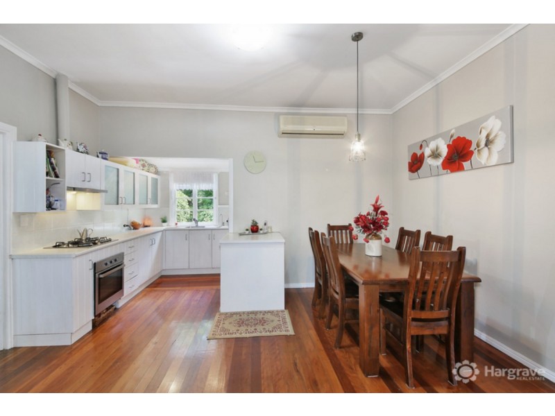 37 Railway Parade, Pomona QLD 4568