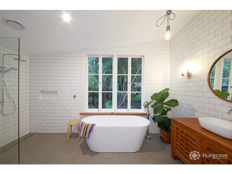 44 Hatch Road, Cootharaba QLD 4565