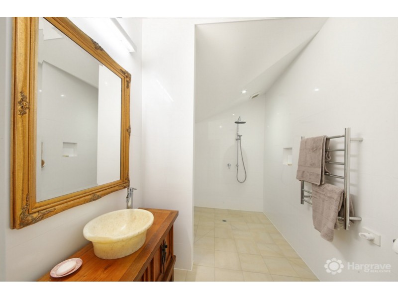 44 Hatch Road, Cootharaba QLD 4565