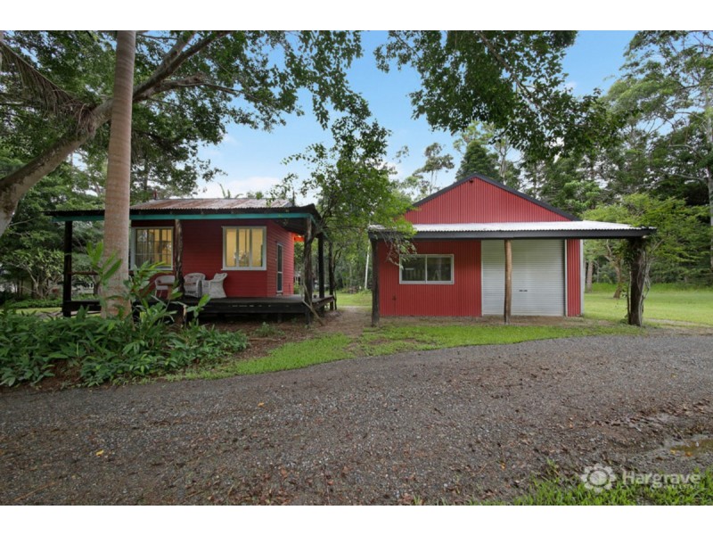 44 Hatch Road, Cootharaba QLD 4565