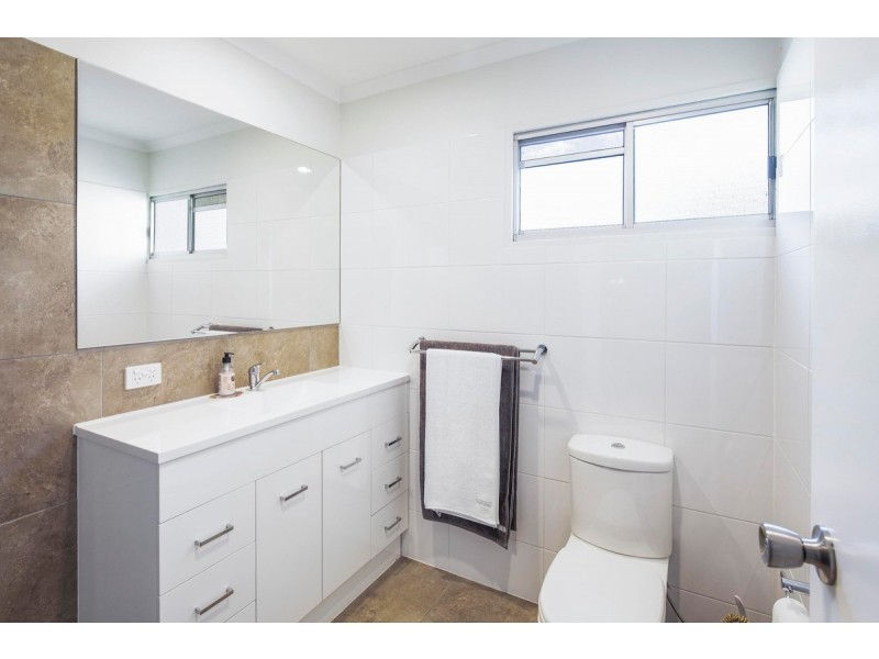 14 Victoria Street, Cooran QLD 4569