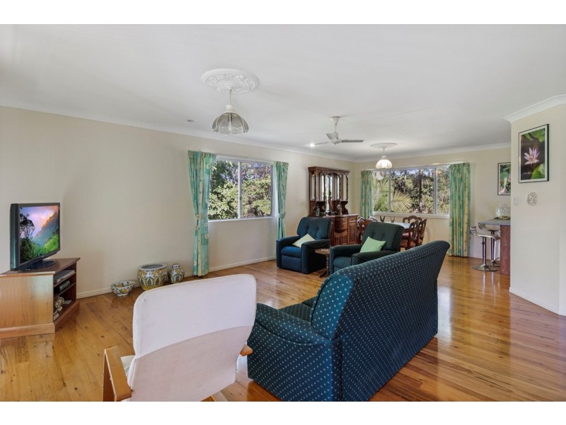 198 Dr Pages Road, Cootharaba QLD 4565