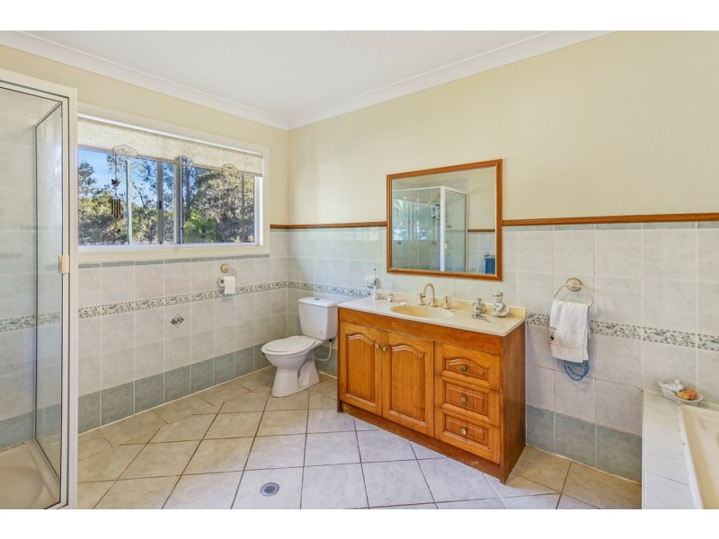 198 Dr Pages Road, Cootharaba QLD 4565