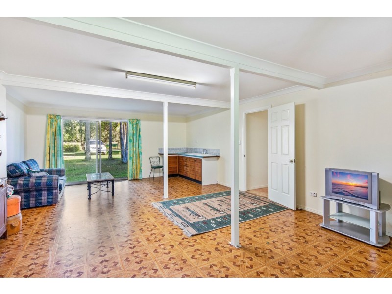 198 Dr Pages Road, Cootharaba QLD 4565