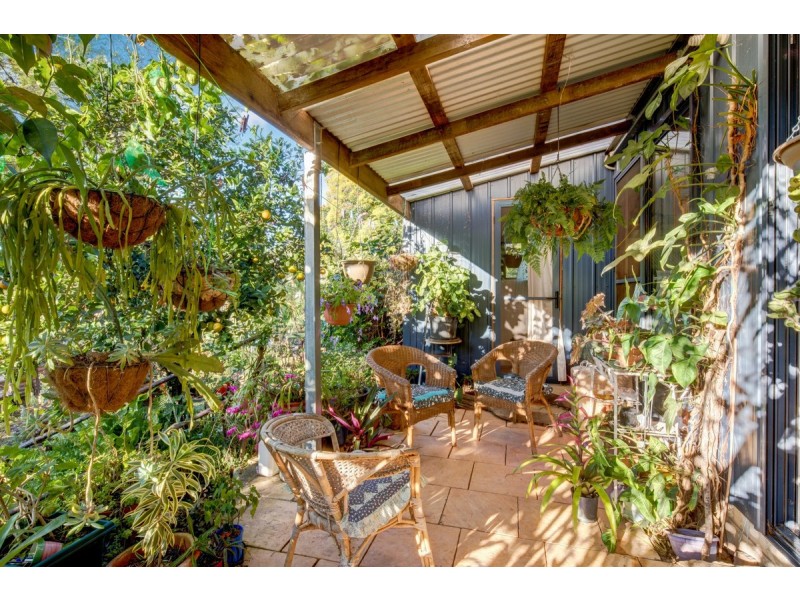 6 Queen Street, Cooran QLD 4569