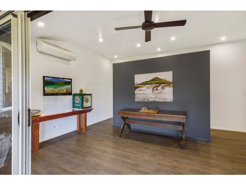 490 Cootharaba Road, Cootharaba QLD 4565