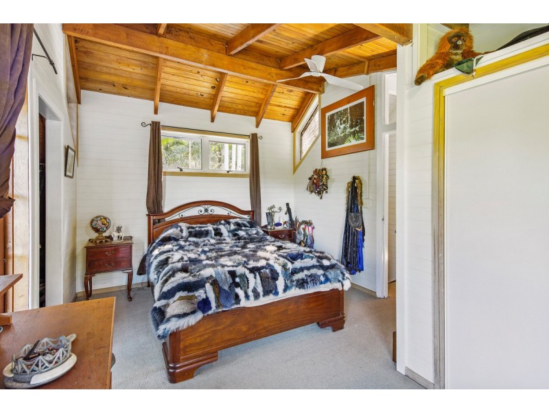 490 Cootharaba Road, Cootharaba QLD 4565