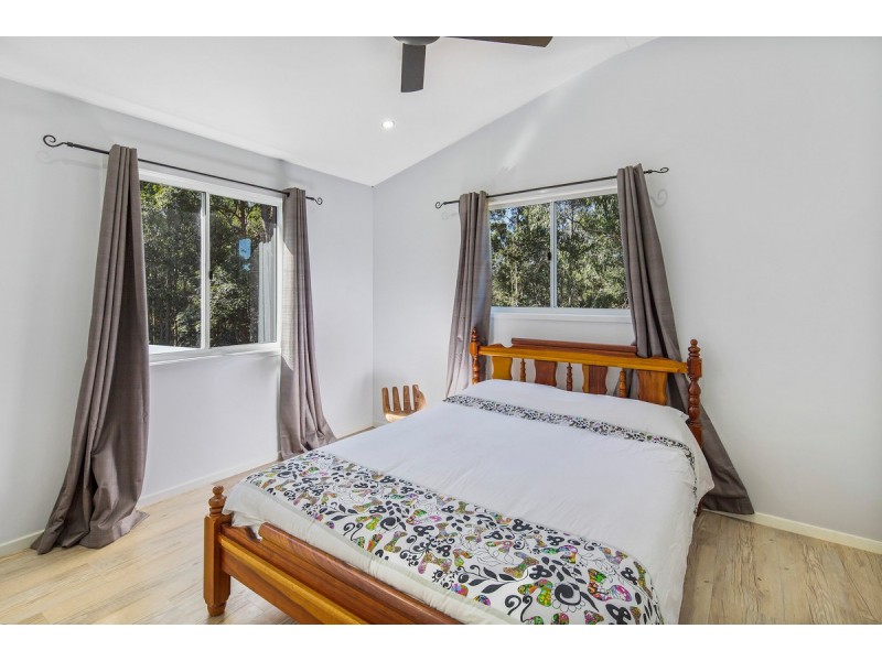 490 Cootharaba Road, Cootharaba QLD 4565