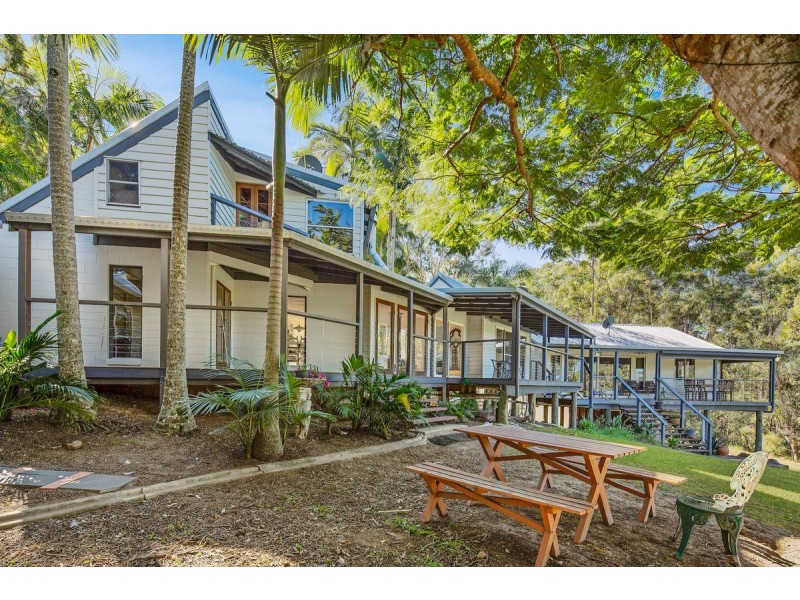 490 Cootharaba Road, Cootharaba QLD 4565