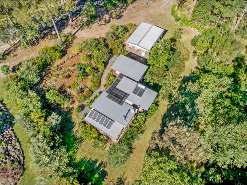 84 Coles Creek Road, Cooran QLD 4569
