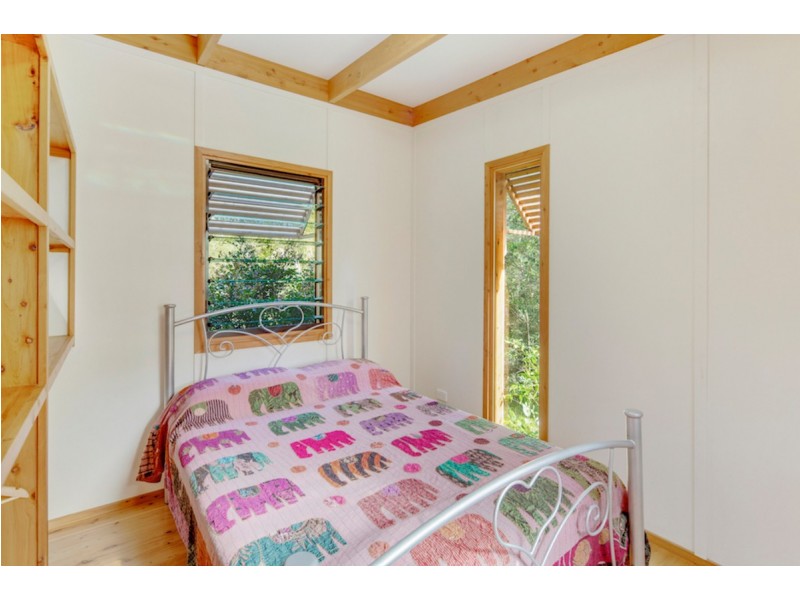 84 Coles Creek Road, Cooran QLD 4569