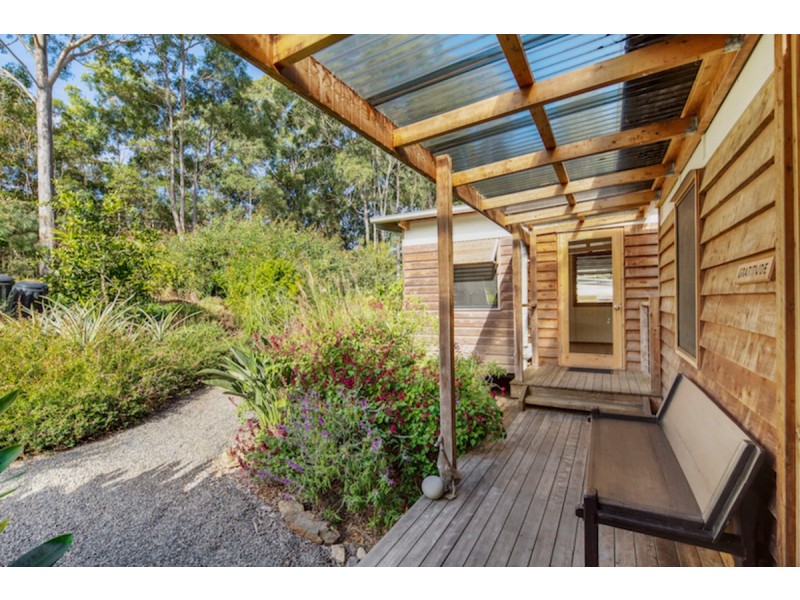 84 Coles Creek Road, Cooran QLD 4569