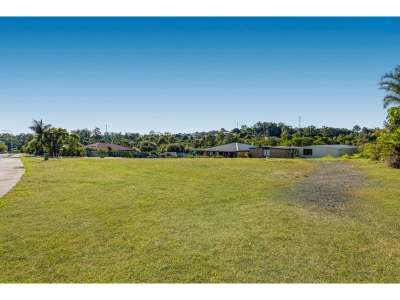 24 Pearsons Road, Cooroy QLD 4563