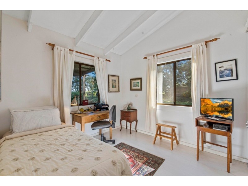 54 Simpsons Road, Cootharaba QLD 4565