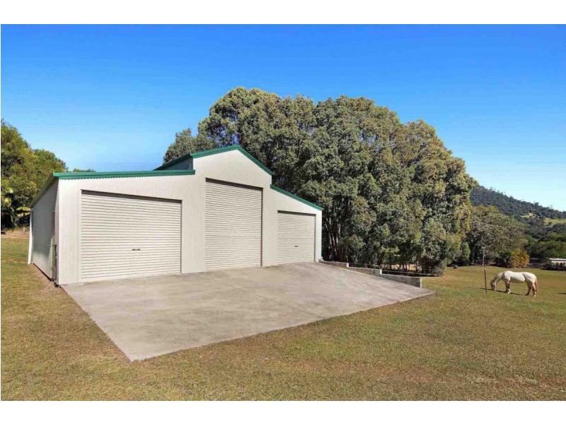 26 Sallwood Court, Pinbarren QLD 4568