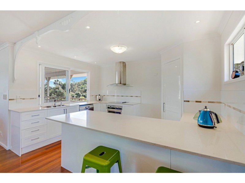 8 Exhibition Street, Pomona QLD 4568